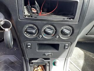 Χειριστηρια καλοριφερ για  citroen xsara 01-05 3θυρο