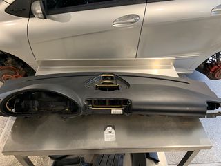 MERCEDES CL203-CL180-CL200-CL230 ΥΠΑΡΧΟΥΝ ΔΙΑΦΟΡΑ ΑΝΤΑΛΛΑΚΤΙΚΑ