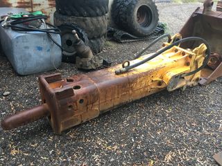 HAMMER(JCB)2τον.-thumb-1