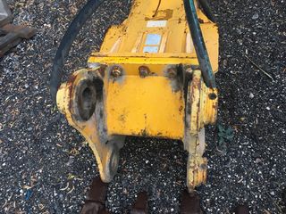 HAMMER(JCB)2τον.-thumb-11