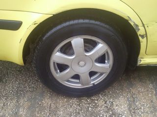 Skoda Octavia 2004-thumb-7