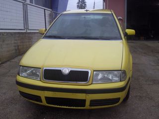 Skoda Octavia 2004-thumb-26