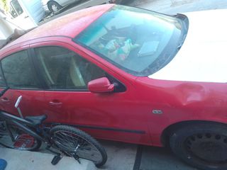 ΠΩΛΕΙΤΑΙ  SEAT LEON-thumb-1