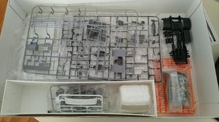  ISUZU GIGA TRACTOR 1:32 -thumb-3