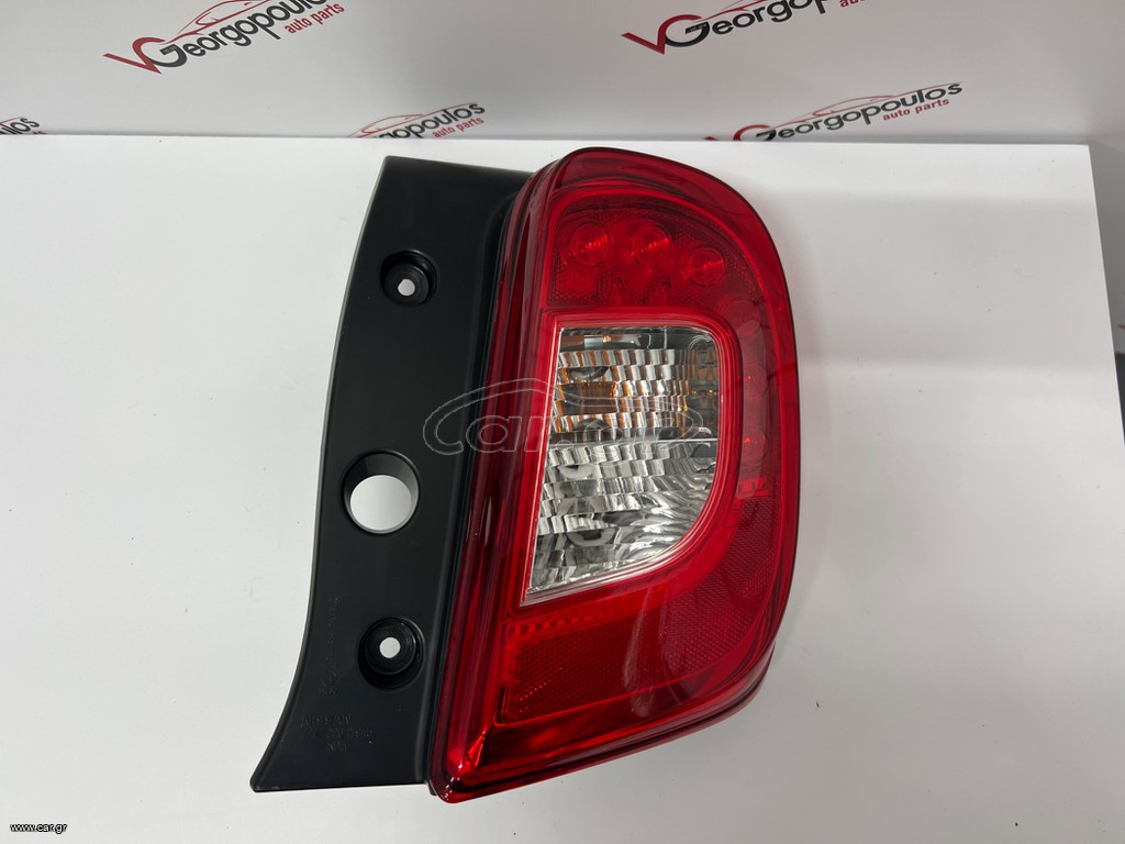 Φανάρι πίσω δεξιά Nissan Micra K13 13-17 LED