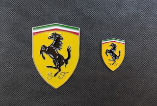 Διακοσμητικό Σήμα Ferrari Μεταλλικό