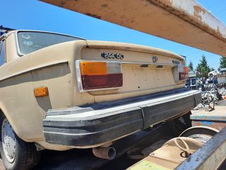 Volvo 244 1978 DL-thumb-8