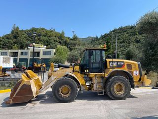 Φορτωτής Με Λάστιχα CAT 2017 972M II -thumb-2