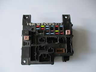 Ασφαλειοθήκη για Citroen C-crosser 2.200 HDI | MAXAIRASautoparts