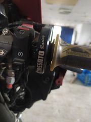 Honda CBR 1000RR  '08-thumb-5