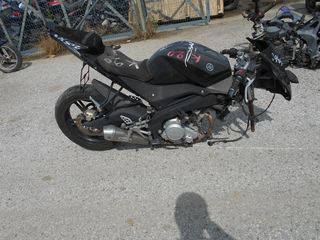 YAMAHA YZF-R125-thumb-2