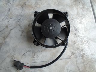 X -MAX-250CC 4 ΤΡΥΠΕΣ ΒΕΝΤΙΛΑΤΕΡ-thumb-4
