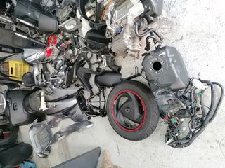 Sym GTS 300 ΔΙΑΦΟΡΑ ΑΝΤΑΛΛΑΚΤΙΚΑ-thumb-4