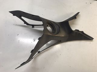 ΜΕΣΑΙΑ ΠΟΔΙΑ GILERA NEXUS 250-300-500
