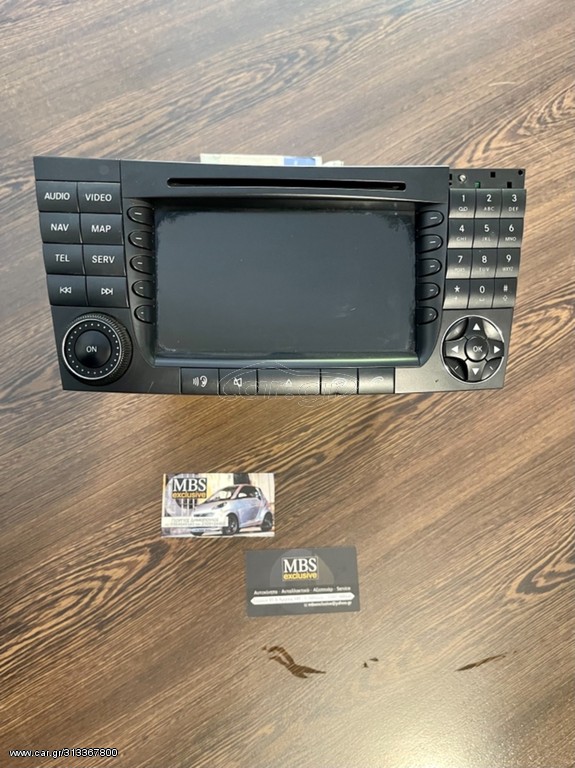 MERCEDES-BENZ E200 W211 COMAND