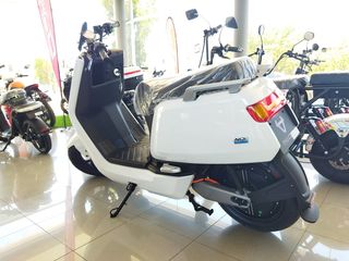 Niu 2024 NQi sport -thumb-2