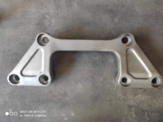 ΒΑΣΗ ΚΙΝΗΤΗΡΑ  ΓΙΑ  YAMAHA TDM 850 4ΤΧ  