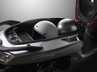 Sym Symphony ST 200i 2025 TOP BOX E5-thumb-5