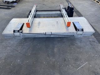 ΥΔΡΑΥΛΙΚΗ ΠΟΡΤΑ 2000 kg DHOLLANDIA ΜΟΝΤ.2017-thumb-2