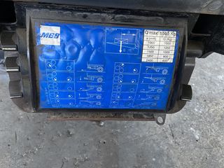 ΥΔΡΑΥΛΙΚΗ ΠΟΡΤΑ 1500 kg MBB-thumb-3