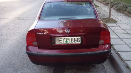Volkswagen Passat '00