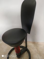 Καρέκλα γραφείου swooper για ασκήσεις