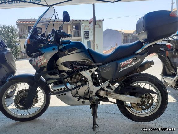 HONDA AFRICA TWIN 750