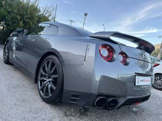 Nissan GT-R 2014 black edition-thumb-7
