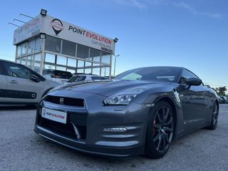 Nissan GT-R 2014 black edition-thumb-2