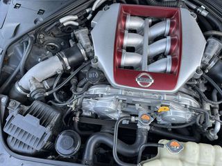 Nissan GT-R 2014 black edition-thumb-62