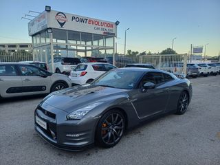 Nissan GT-R 2014 black edition-thumb-1