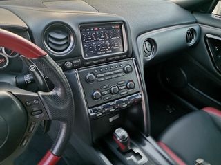 Nissan GT-R 2014 black edition-thumb-50