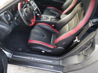 Nissan GT-R 2014 black edition-thumb-61