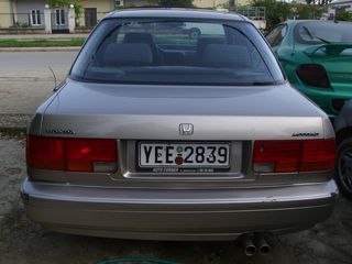 Honda Accord 1993-thumb-4