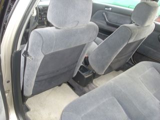 Honda Accord 1993-thumb-17