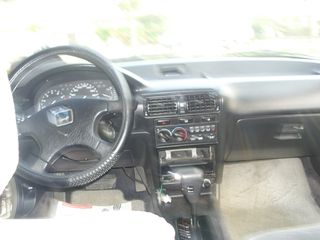 Honda Accord 1993-thumb-9