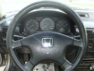 Honda Accord 1993-thumb-8