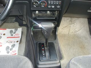 Honda Accord 1993-thumb-11