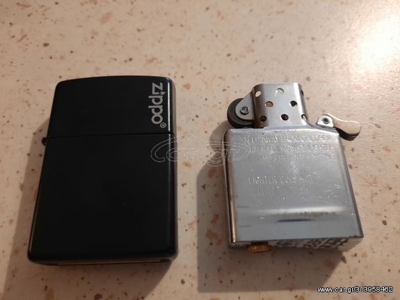 Zippo μαυρος