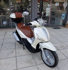 Piaggio Beverly 300i 2013 ΑΡΙΣΤΗ ΚΑΤΑΣΤΑΣΗ!!