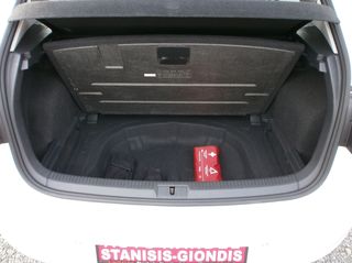 Volkswagen Golf 2018 1.6 TDI-thumb-13