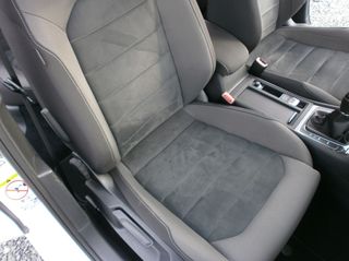 Volkswagen Golf 2018 1.6 TDI-thumb-18
