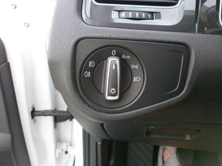 Volkswagen Golf 2018 1.6 TDI-thumb-32