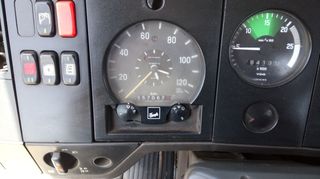 Ανατροπή Mercedes-Benz 1993 3535-thumb-19