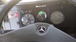 Ανατροπή Mercedes-Benz 1992 3535-thumb-27