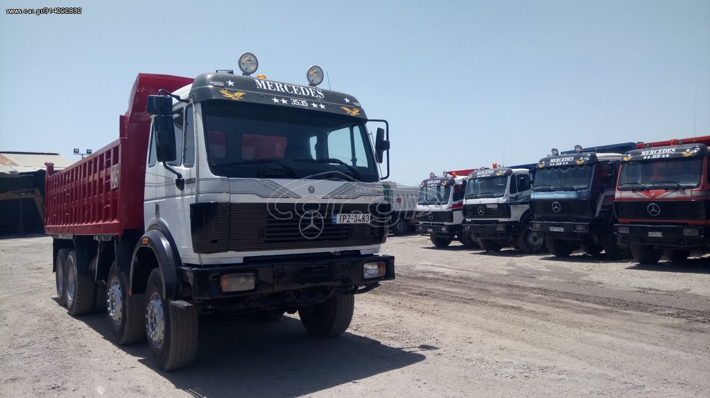 Ανατροπή Mercedes-Benz 1993 3535