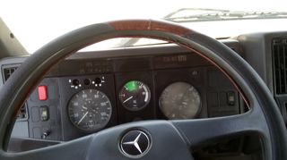 Ανατροπή Mercedes-Benz 1994 3535-thumb-27