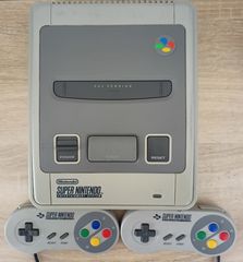 Nintendo Super NES σε αριστη κατασταση 