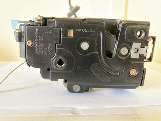 Volkswagen/Seat/Skoda Κλειδαριά Οδηγού (3D1837015)-thumb-3