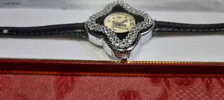συλλεκτικο κοσμημα ρολοι louis vuitton ολο πετραδια απατεωνες ναμην ενοχλουν